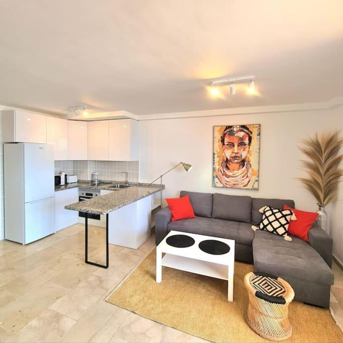 Sunny Ocean View Apartment Palm-mar Buitenkant foto