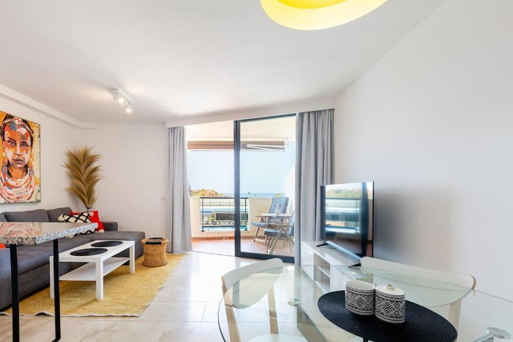 Sunny Ocean View Apartment Palm-mar Buitenkant foto